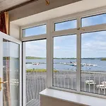 Lakeside Manor 3* バージニア