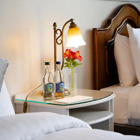 Hotel Lakeside Manor 3*