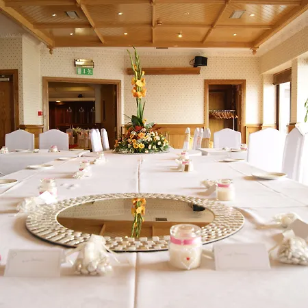 Szálloda Lakeside Manor 3*