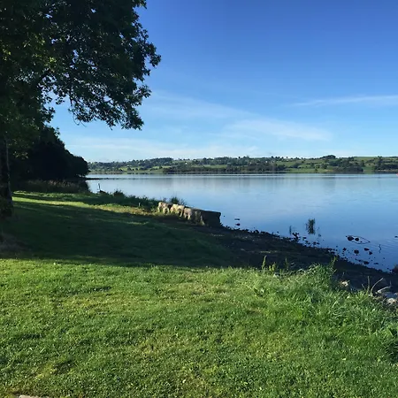 Szálloda Lakeside Manor 3*