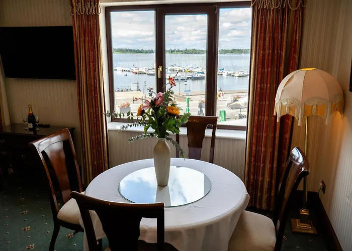 Lakeside Manor וירג'יניה