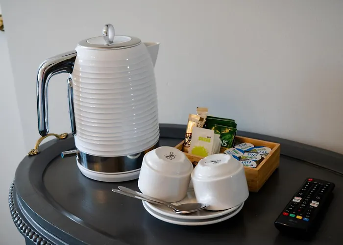 Hotel Lakeside Manor