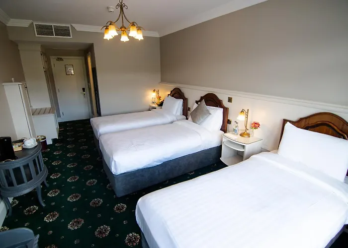 Hotel Lakeside Manor