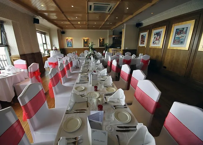 Hotel Lakeside Manor