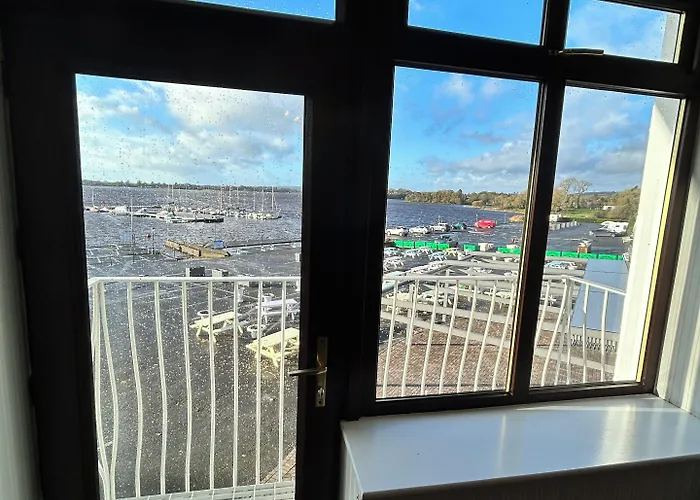 Lakeside Manor מלון וירג'יניה